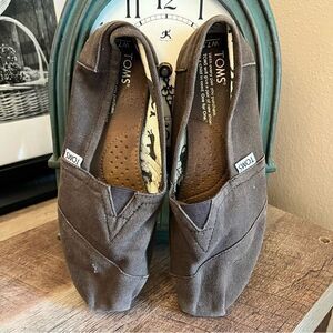 TOMS Women’s Alpargata 3.0 brown canvas Casual shoe 7.5